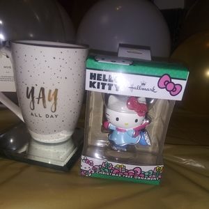 Hallmark's Hello Kitty Christmas Tree Ornament